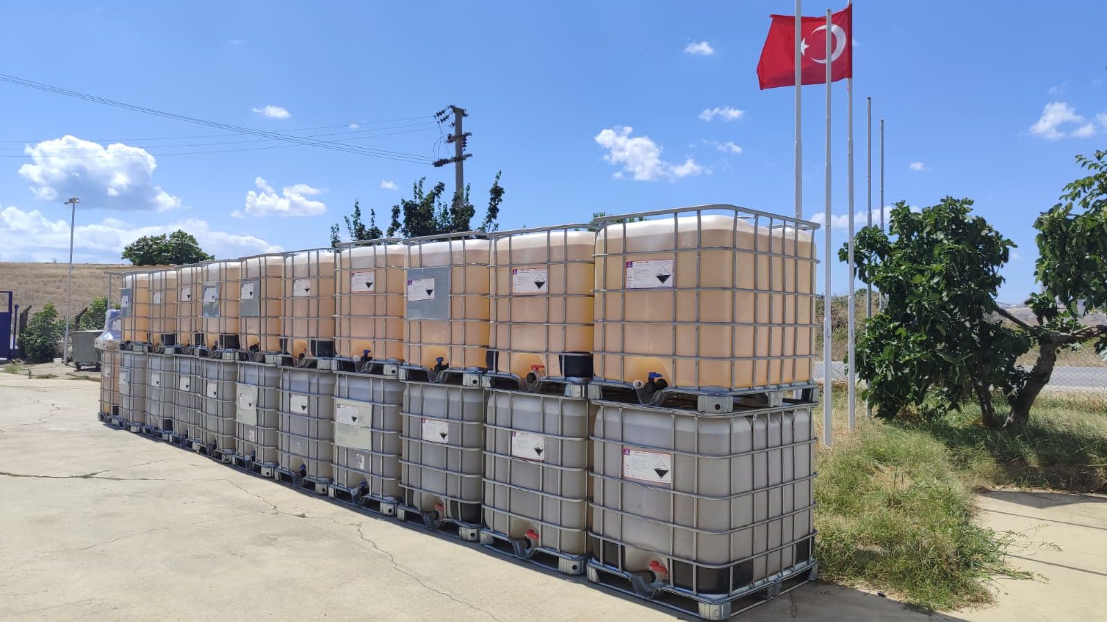 Dökme üretim: IBC ambalajlarla sevkiyata hazır ürünlerimiz